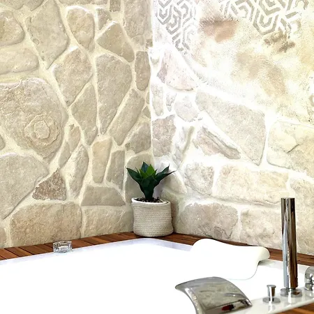 Pharus Miseni And 4* Bacoli