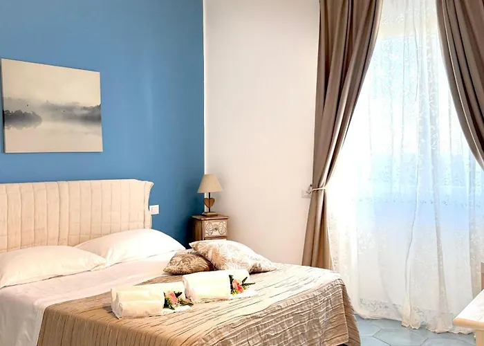 Pharus Miseni And ゲストハウス 4*